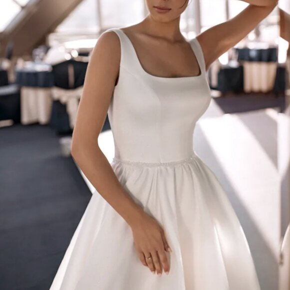 Minimalist Sleeveless Bridal Gown Spaghetti Straps Wedding Dress | Brush Train - Picture 1 of 10